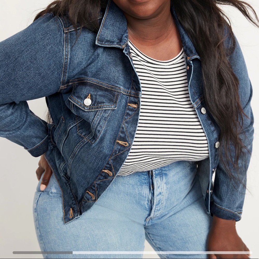 Old Navy Classic Medium-Wash Jean Jacket for Women